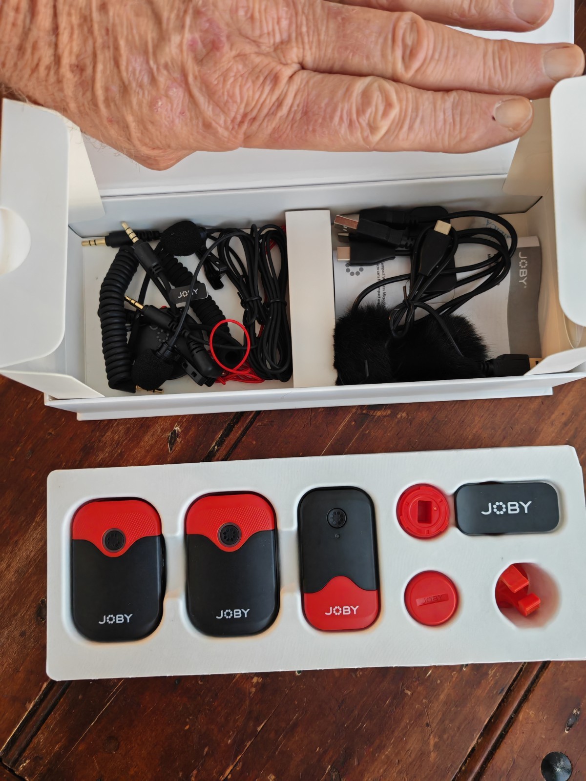 JOBY Wavo Air Wireless Lavalier Microphone System
