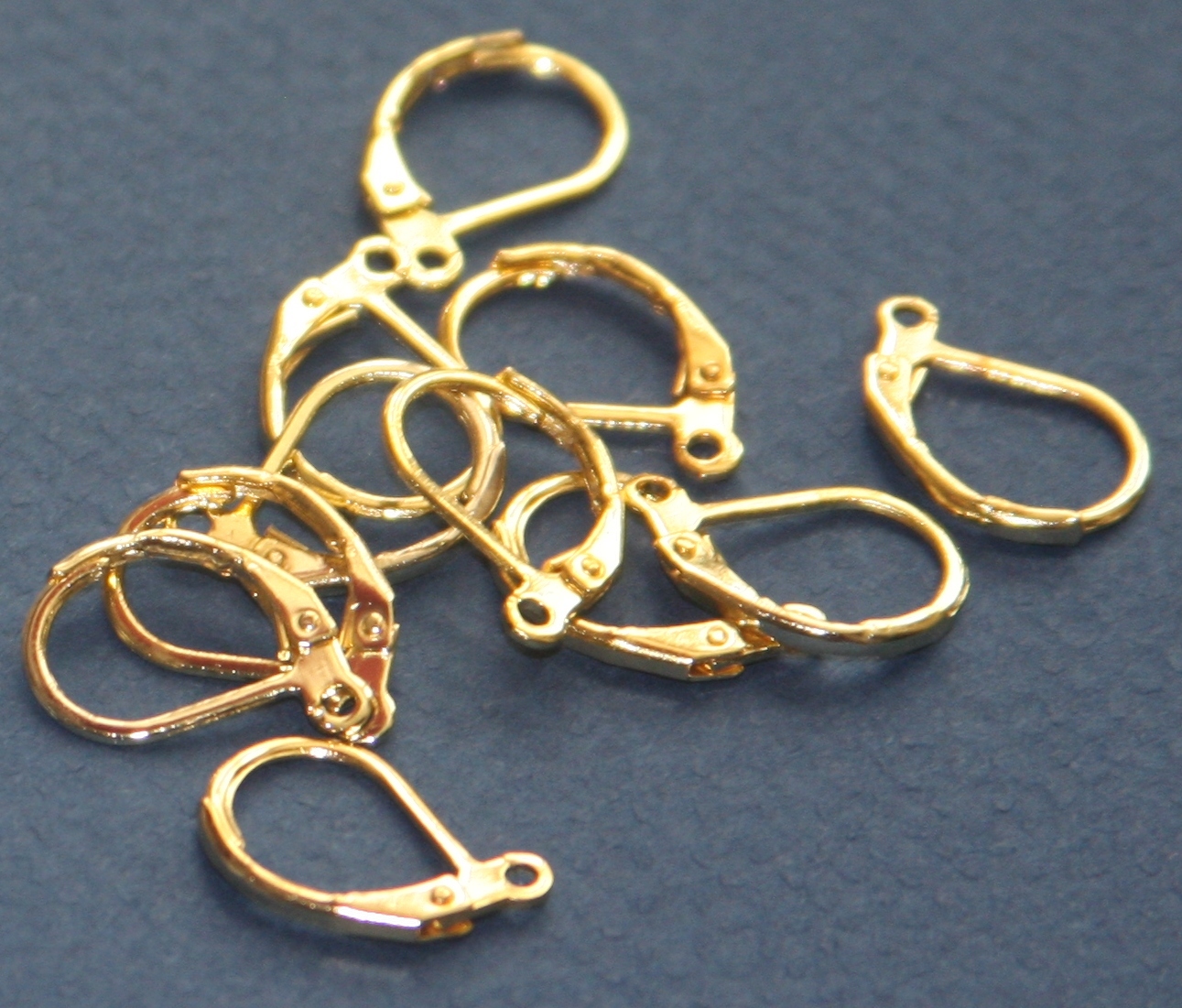 100 pcs of Gold Plated  leverback earwire 10X15mm