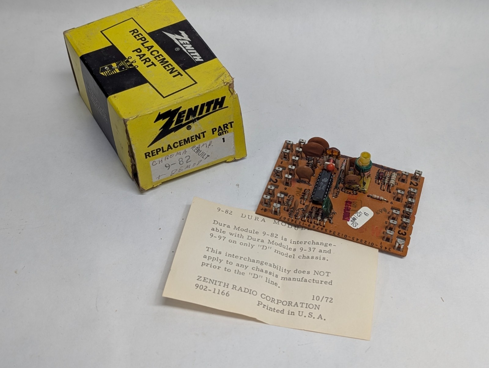 Vintage Zenith Replacement Part TV # 9-82 Chroma AMP & Demodulator Module