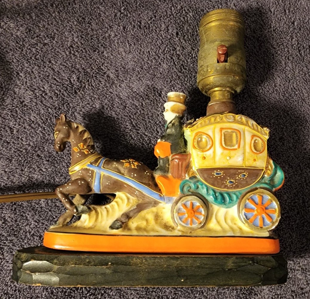 Antique/VTG Lamp 18th Century Horse & Carriage Porcelain Electric