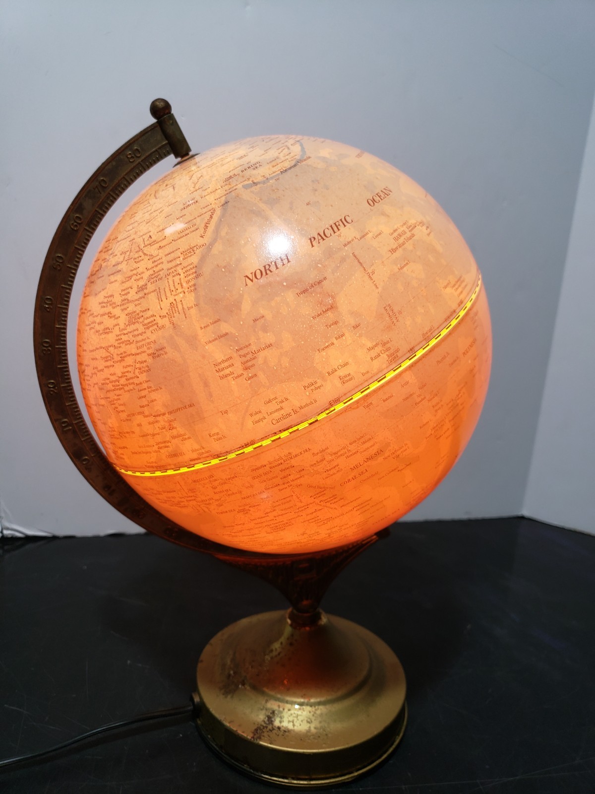 Vintage Fucashun Lighted Globe Lamp Touch Light