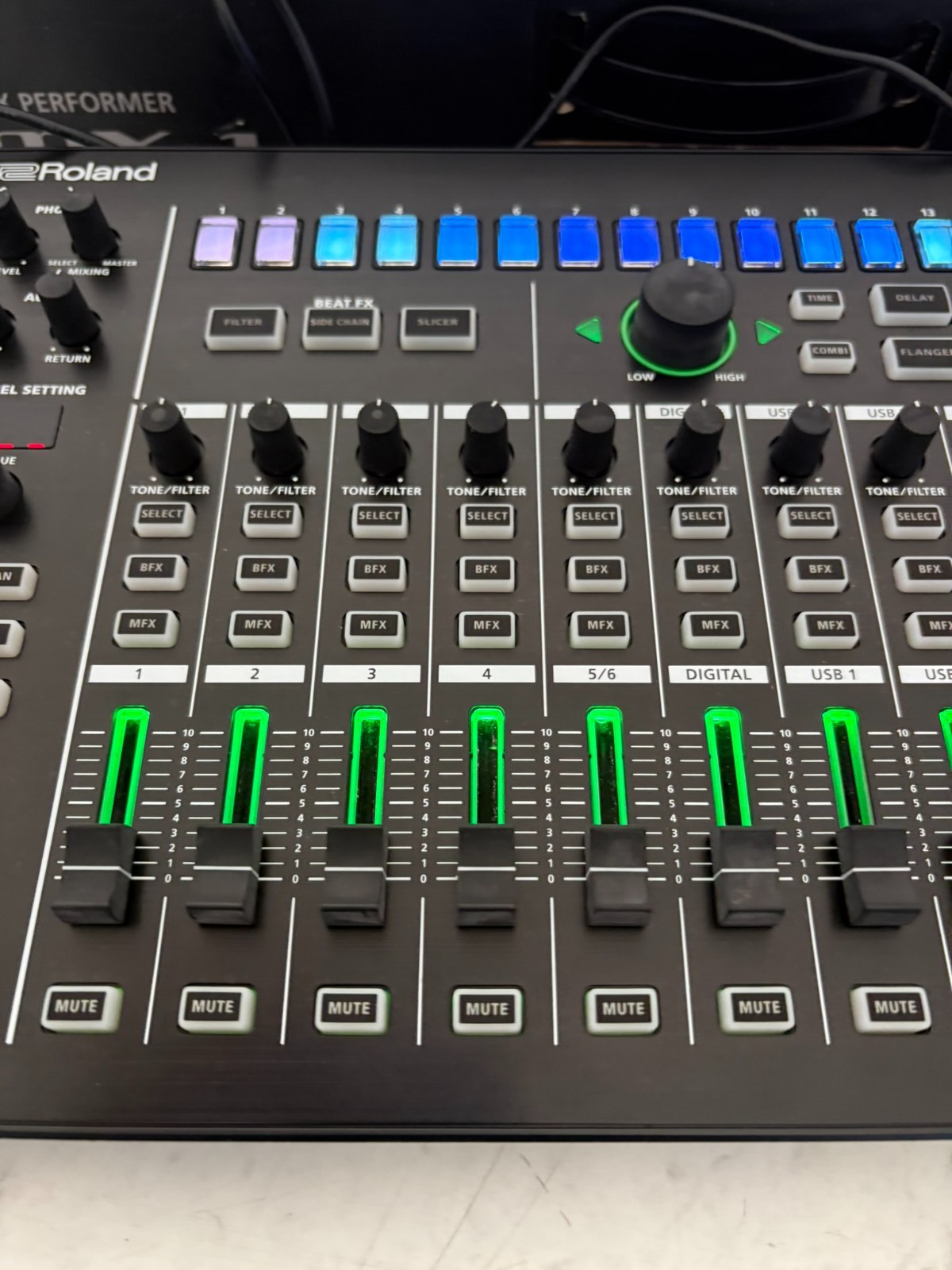 roland MX1