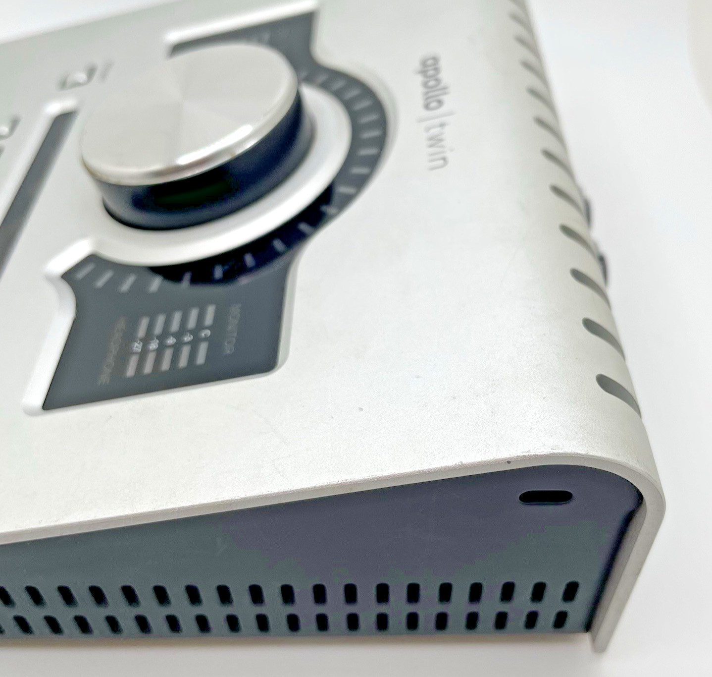 Universal Audio Apollo Twin UAD SOLO CORE Thunderbolt USB Interface *USED* #E4