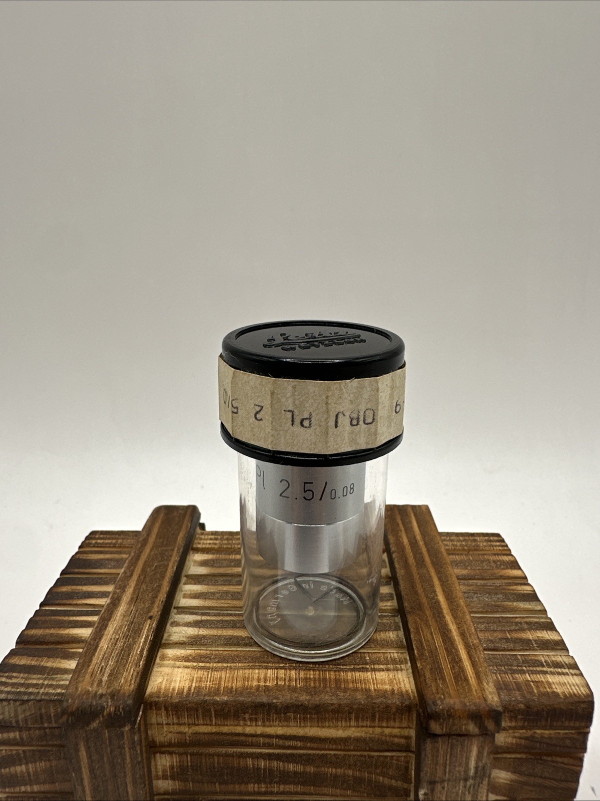 Leitz Wetzlar PL 2.5x /0.08 Microscope Objective Lens Germany 170/-