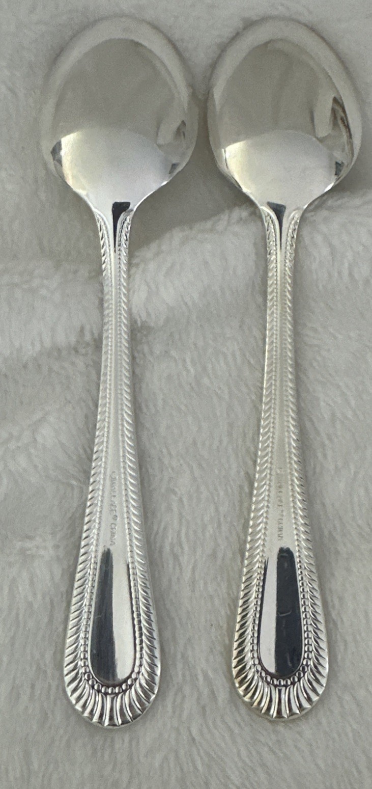 2 WALLACE Wickham Deep Silverplate Dinner Spoon Tablespoon Flatware Fan Bead 7.5