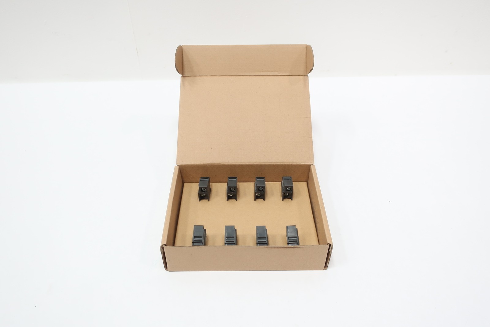 Box Of 8 Noark AX21N Auxillary Contactor