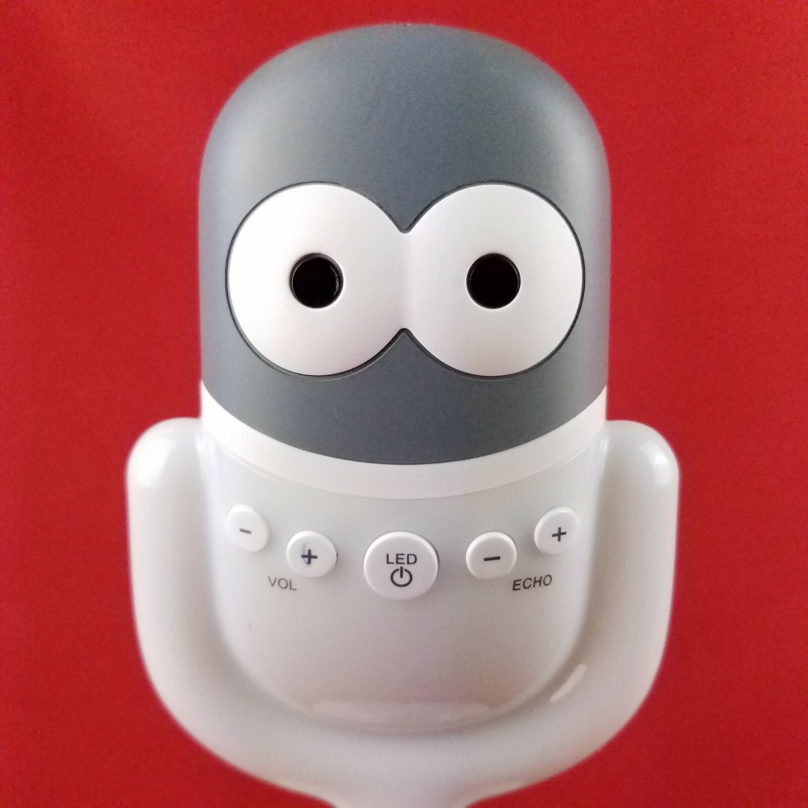 Singing Machine Bluetooth Speaker Mic Guy Color Changing LED Lights
