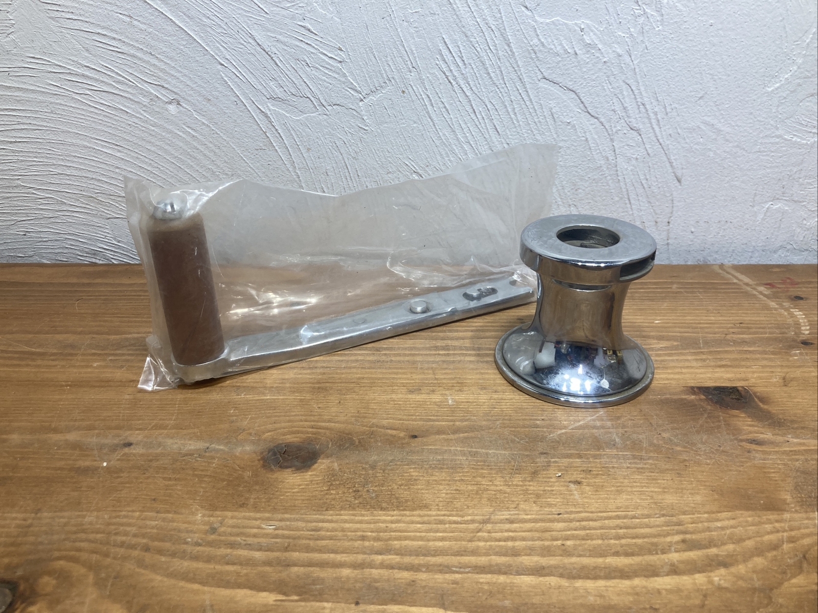 Vintage Wilcox Crittenden Marinium Aluminum Winch 