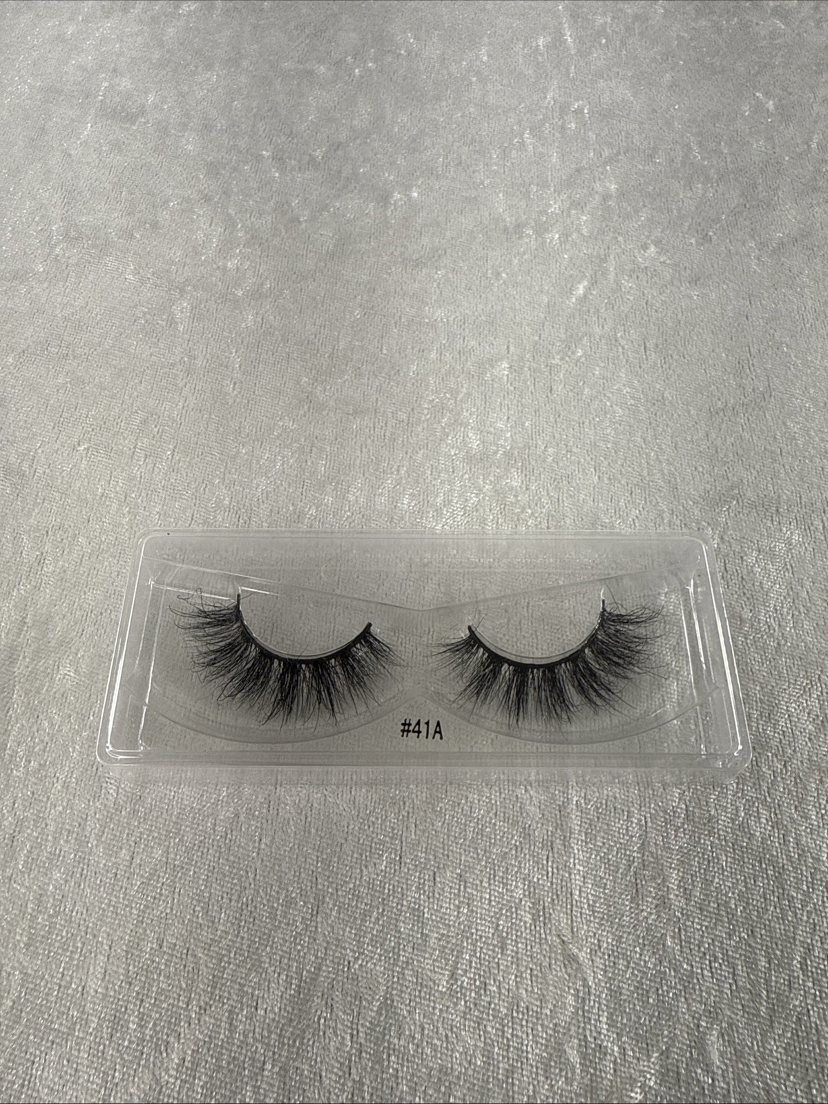 false eyelashes #41A
