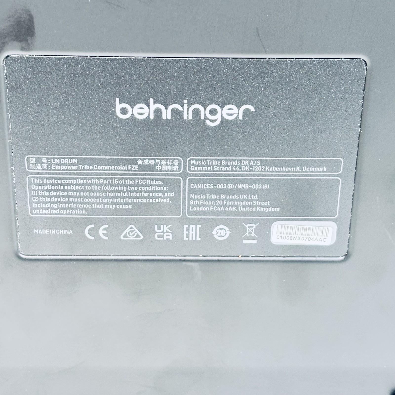 Behringer LM Drum Hybrid 8/12-Bit Sampling Drum Machine
