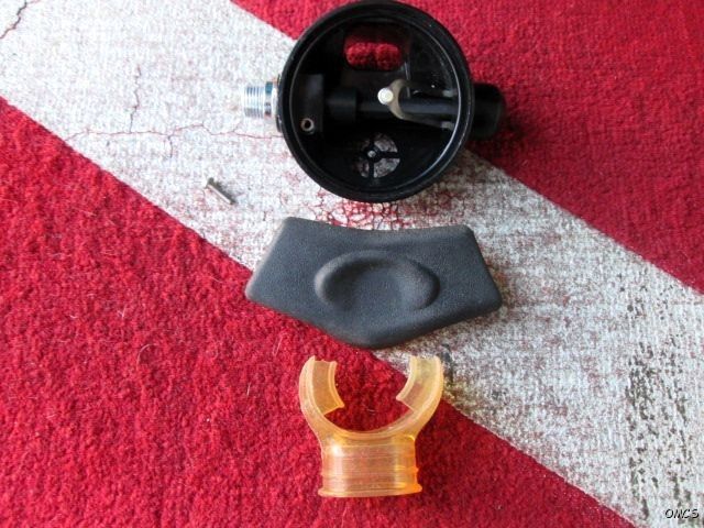 SCUBA DIVING SURPLUS OCEANWAYS PRIMARY SECOND STAGE REGULATOR PARTS PRE-OWNED