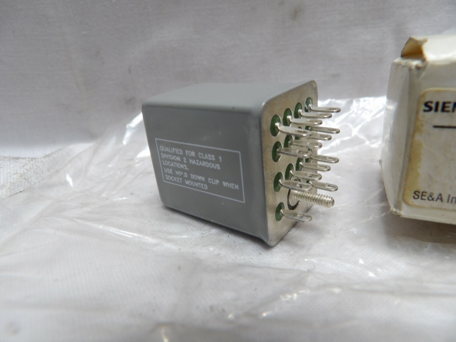 IDEC ASD22L22N Selector