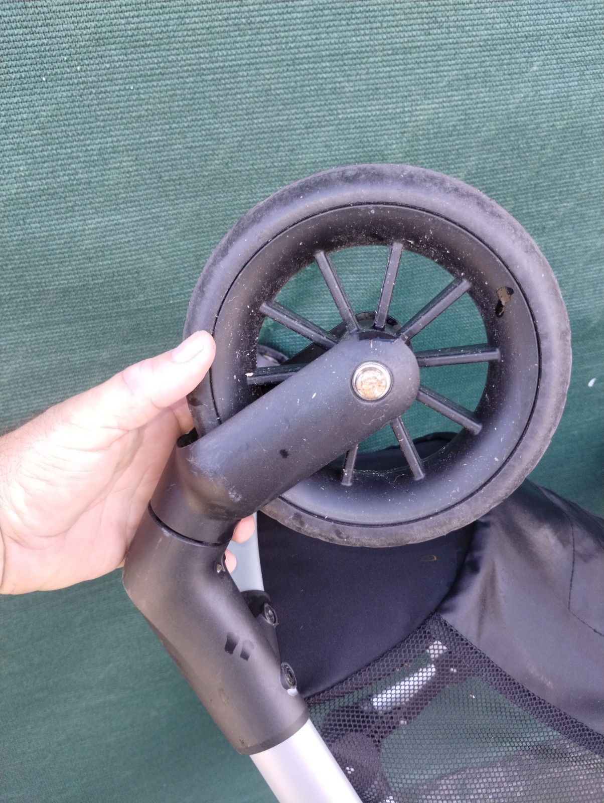 Evenflo Pivot Stroller Front wheel only. Size 7"