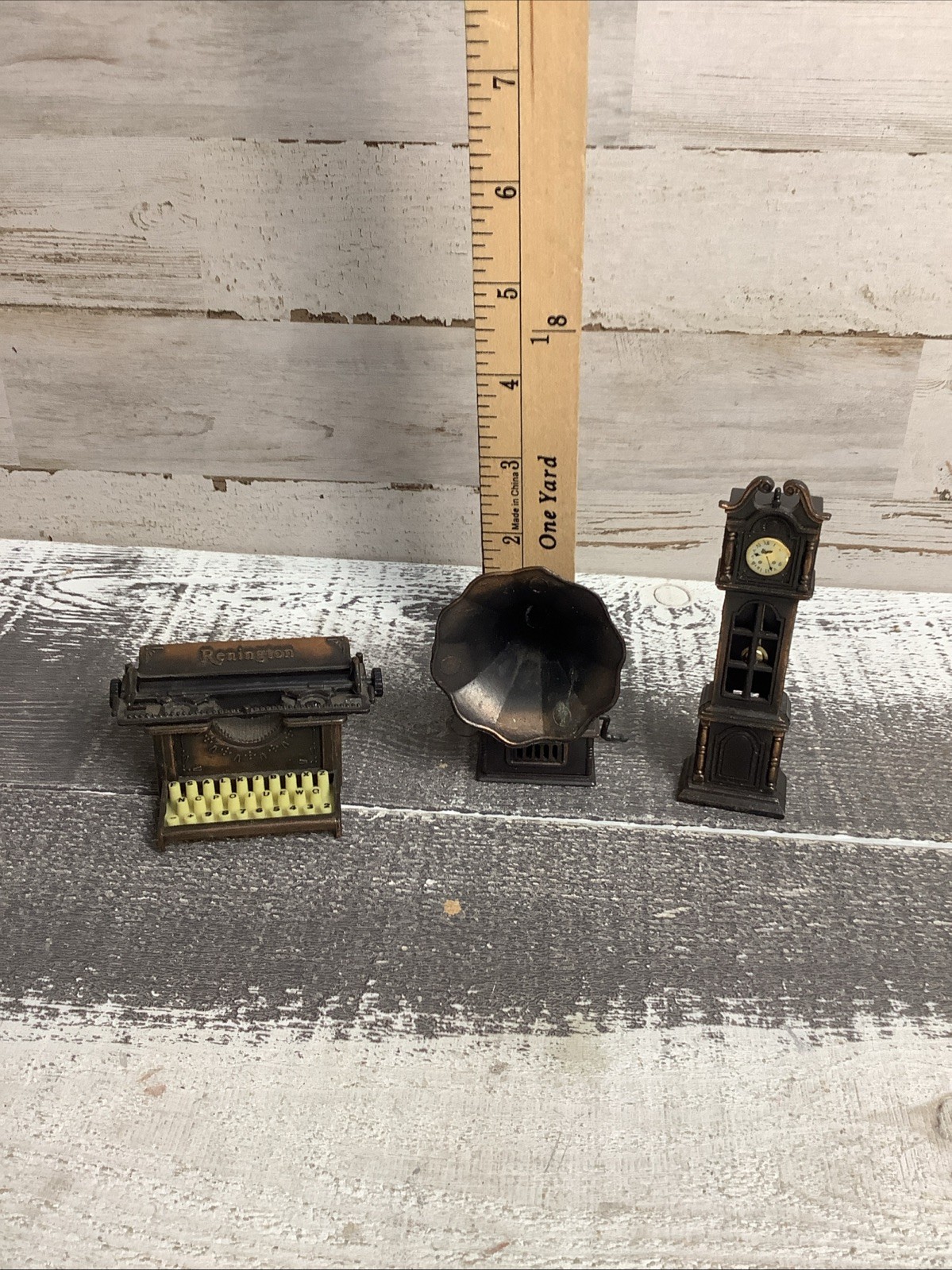 Vintage Artists Pencil Sharpener