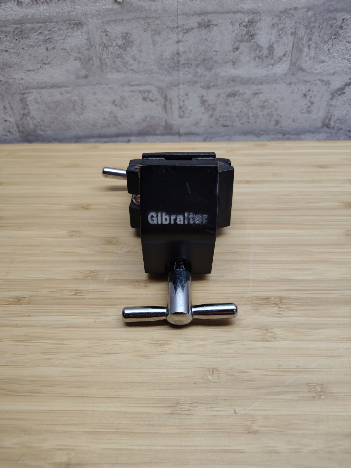 Gibraltar Road Series 1.5" Black Right Angle Drum Rack Clamp