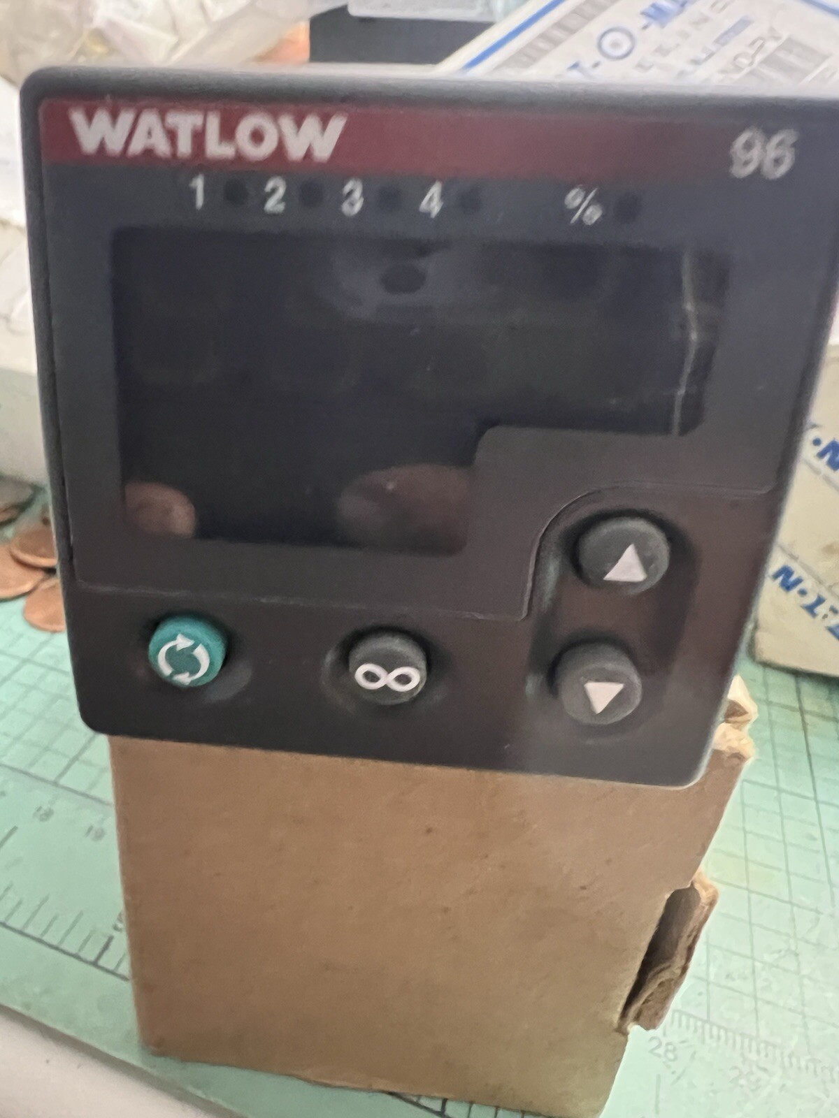 watlow temperature controller 96B0-DDAA