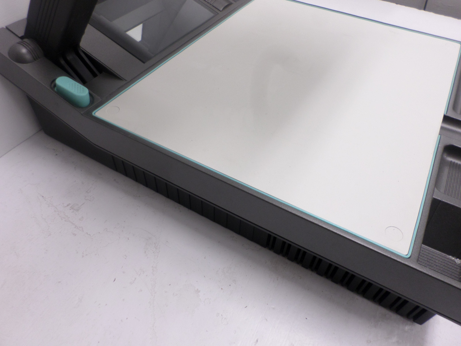 Wolfvision VZ-45b Visualizer