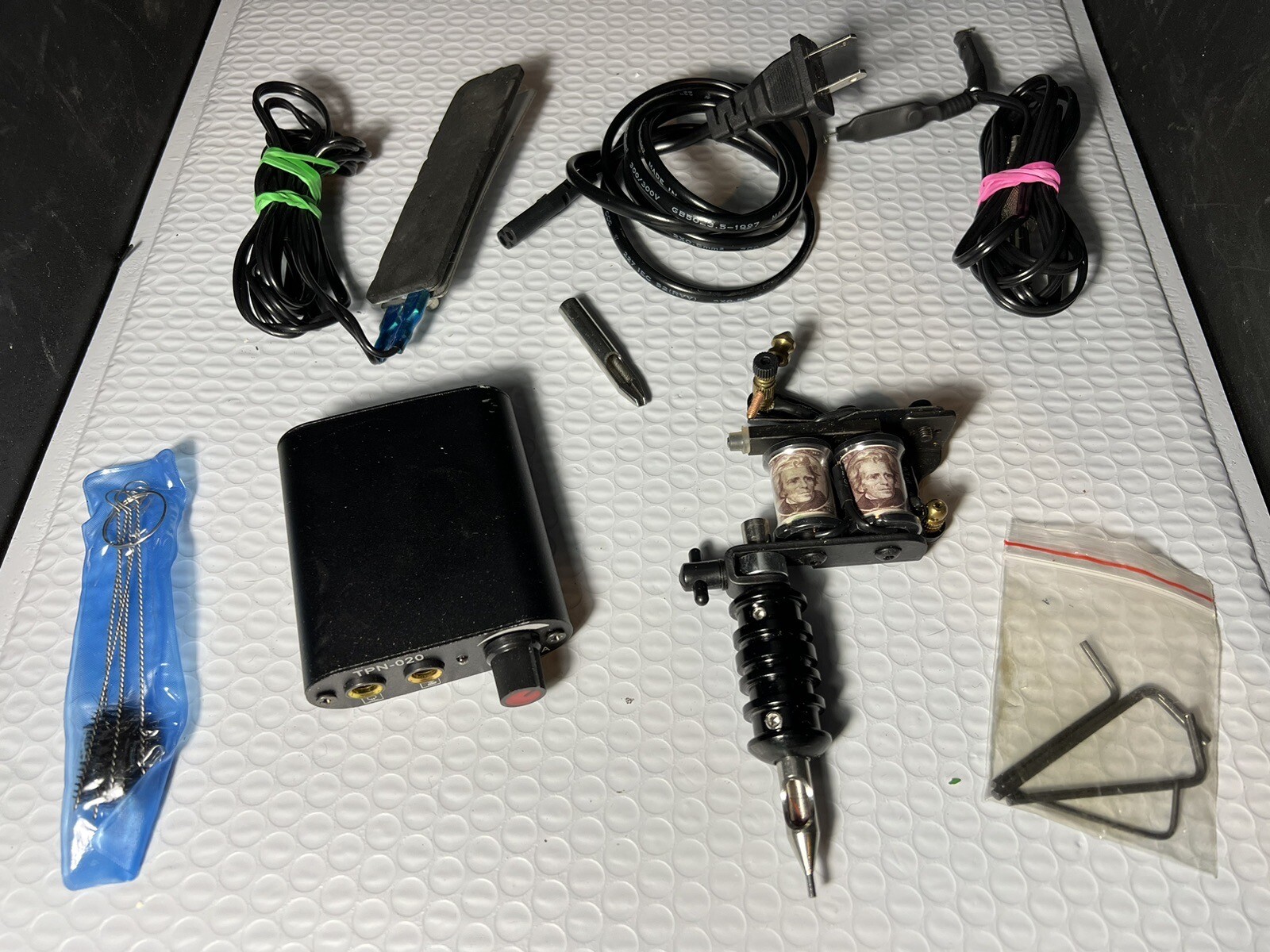 Money Design Tattoo Machines 10 Wrap Coils Steel Tattoo Gun Liner (Z55)