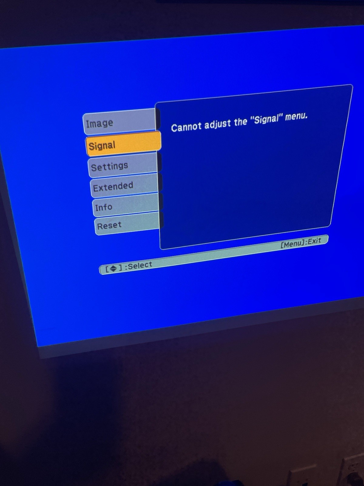 Epson PowerLite S11 Projector With Extras TESTED With Remote And Extras As Shown
