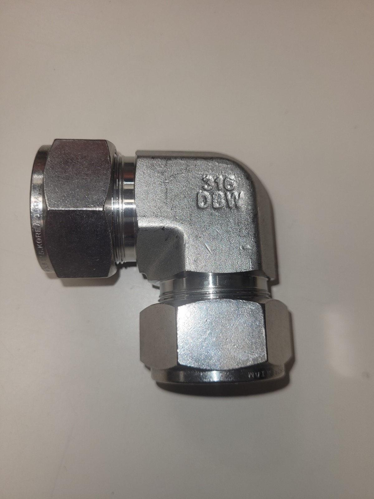 DK-LOK 90° Elbow Stainless Steel Tube to Tube 1" Compression Fitting DL-16-S New