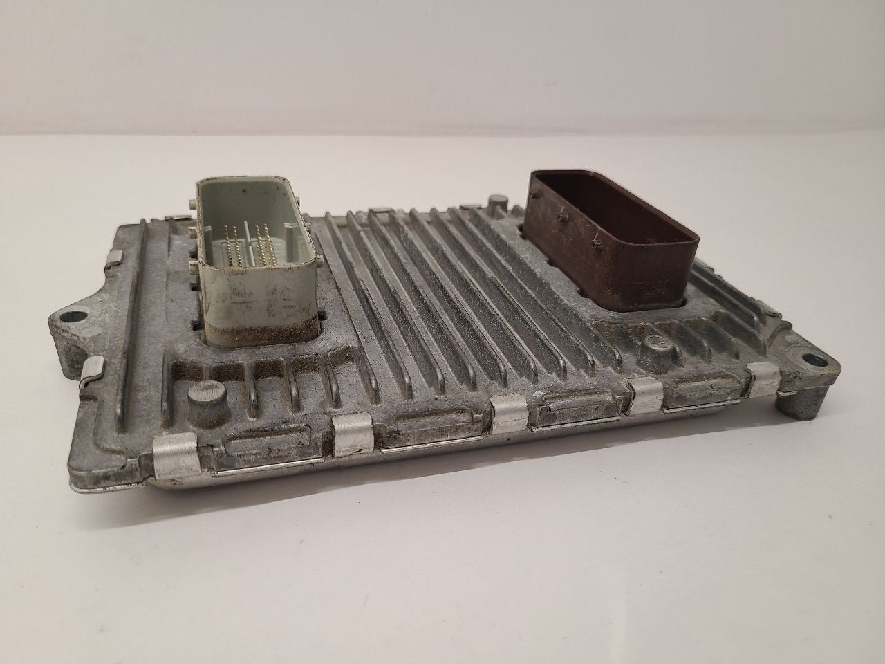 2016-2017 CHRYSLER 200 Engine ECM Electronic Control Module 3.6L 68259137AA