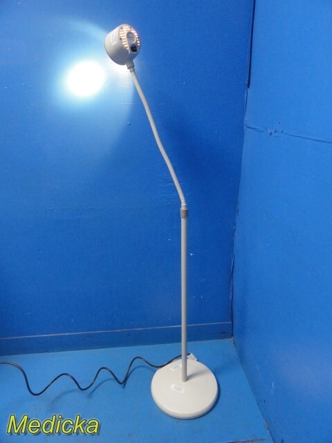 Midmark Ritter Model 152-001 Exam/Procedure Light W/O Caster Base ~ 36466