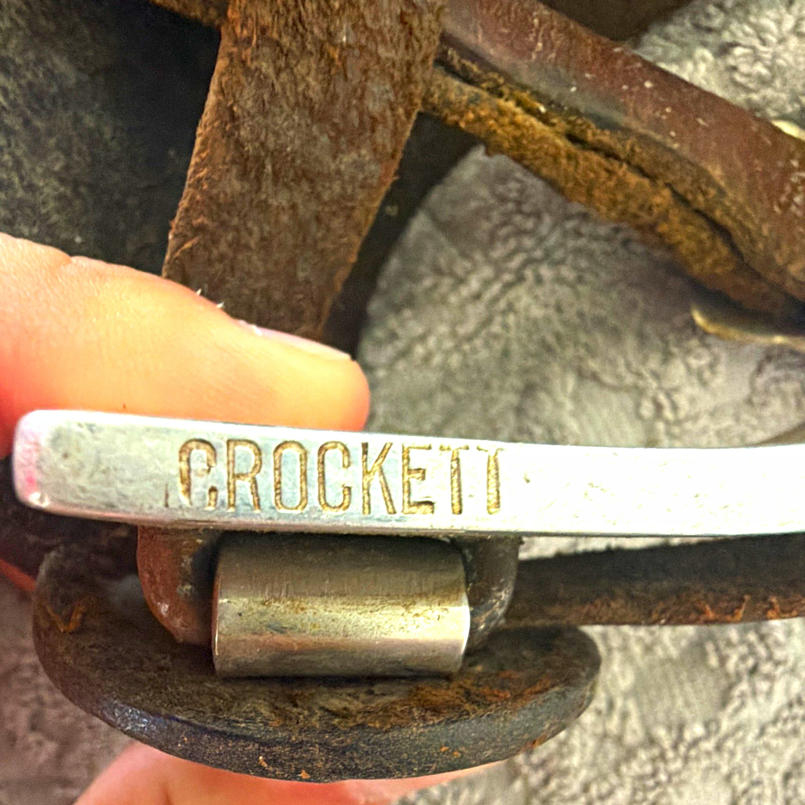 Crockett Engraved Spur Rowel Riding Boot Spurs w/ Leather Straps, Pair