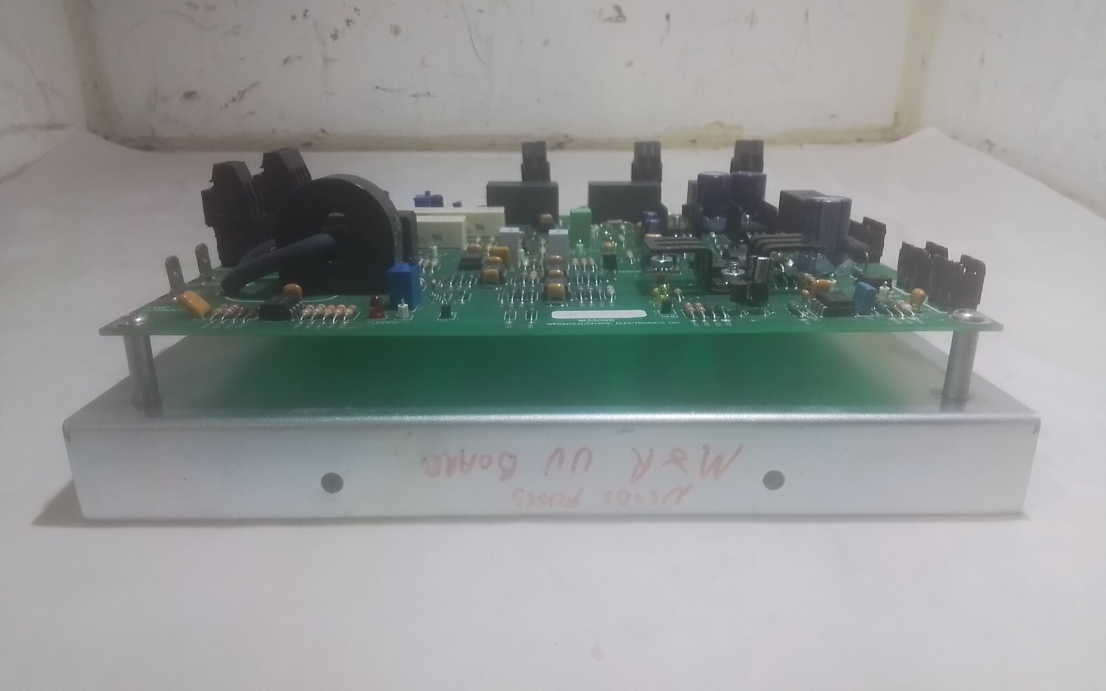 WIREMOLD / SHAPE ELECTRONICS M3309B  PCB CIRCUIT BOARD REV. B2.0 (D8A)