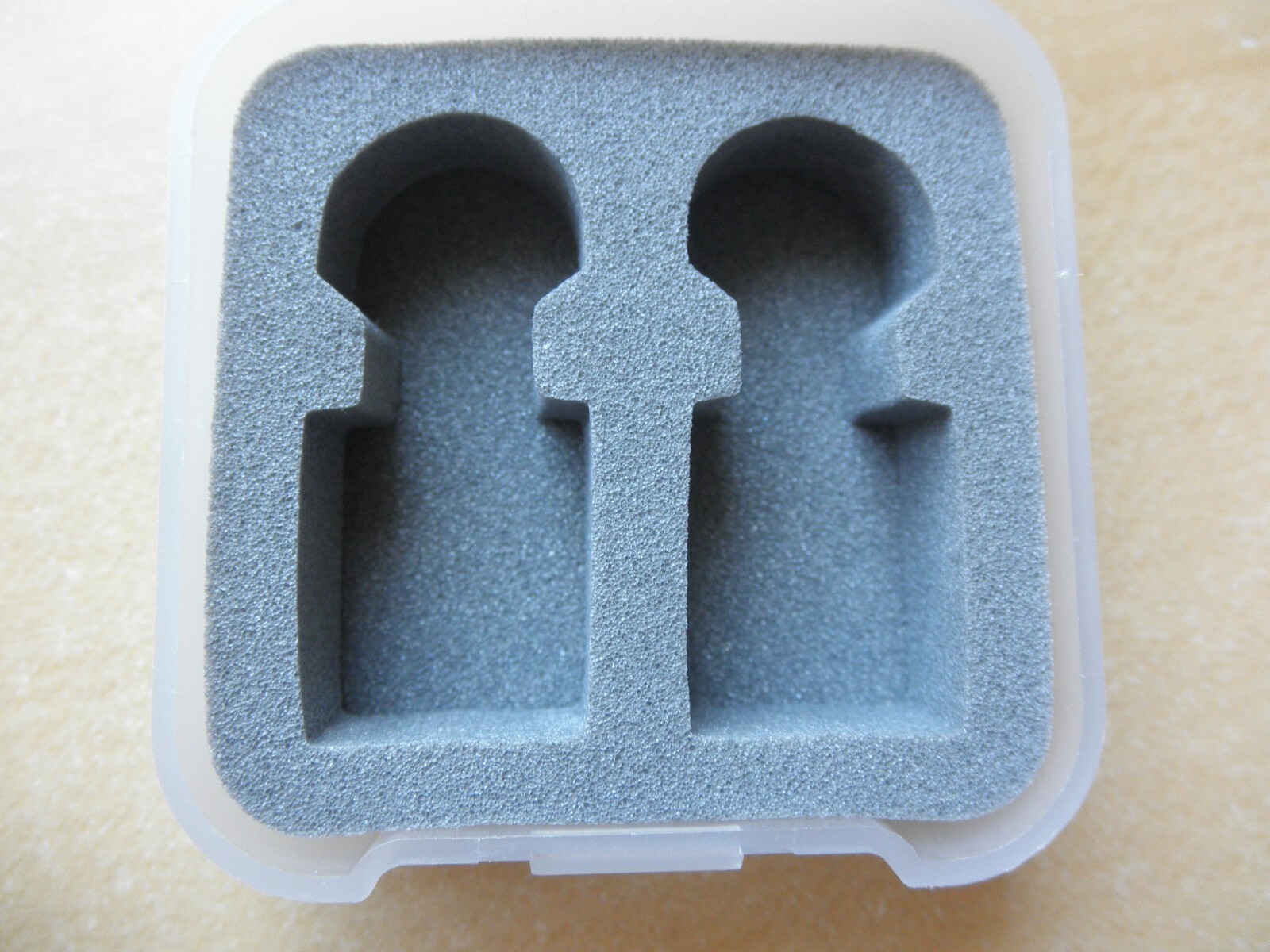 Small Clear Plastic Storage Container Box with Hinged Lid & lock tab. 2"x2"x.75