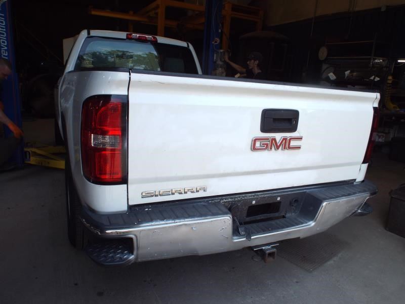SIERRA150 2016 Glove Box 456685