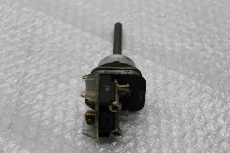 ALLEN BRADLEY 800T-M1 SER.N SWITCH NSNP
