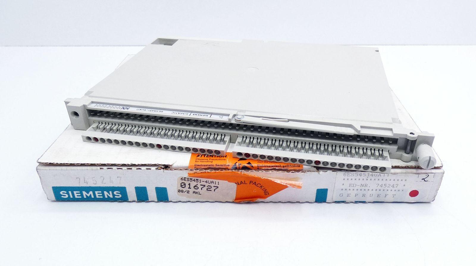 Siemens 6ES5451-4UA11 E-Stand: 02 Simatic S5 Module -Unused-