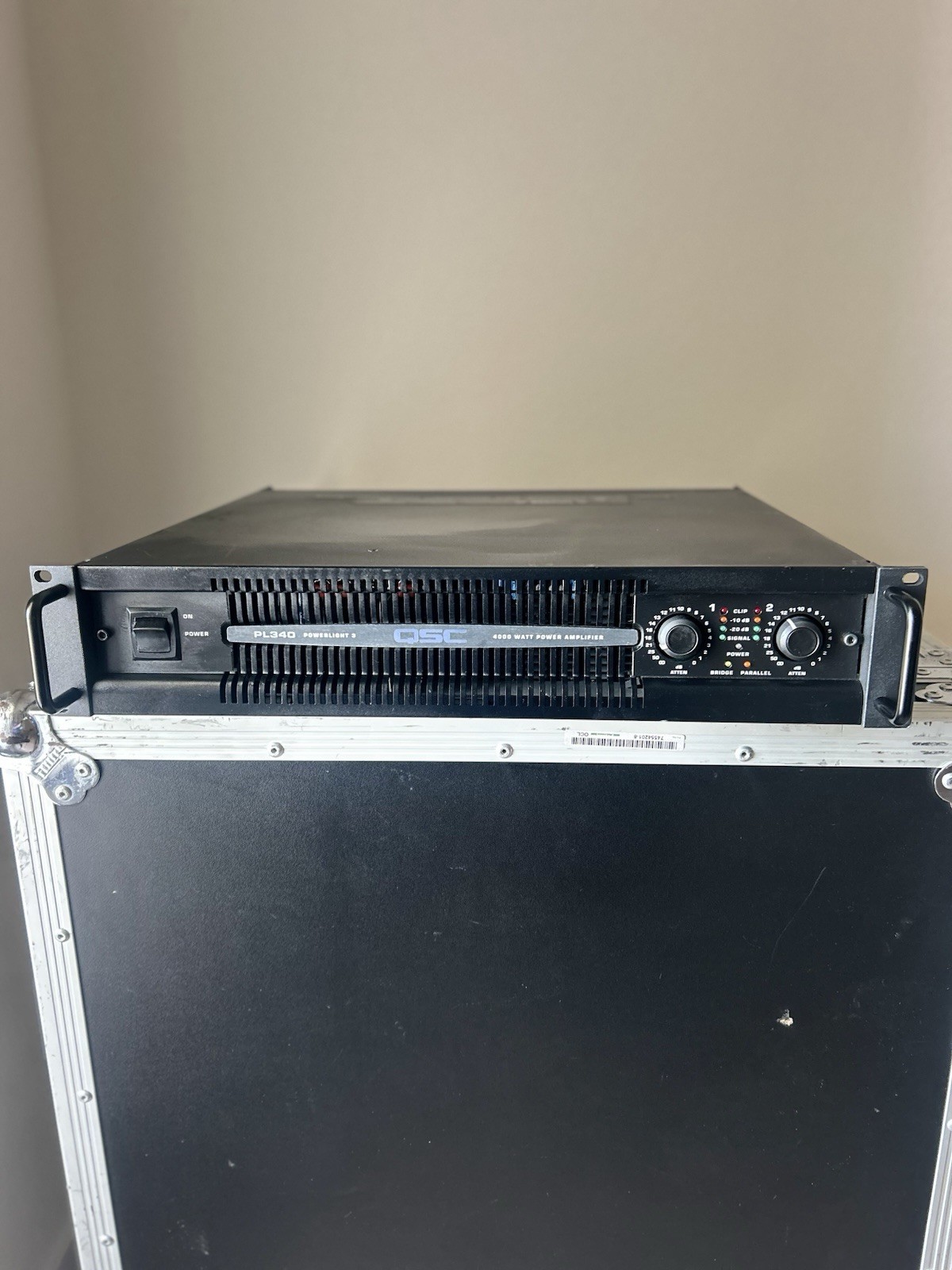 QSC PL-340 Powerlight 4000W Professional Audio Rack Power Amplifier