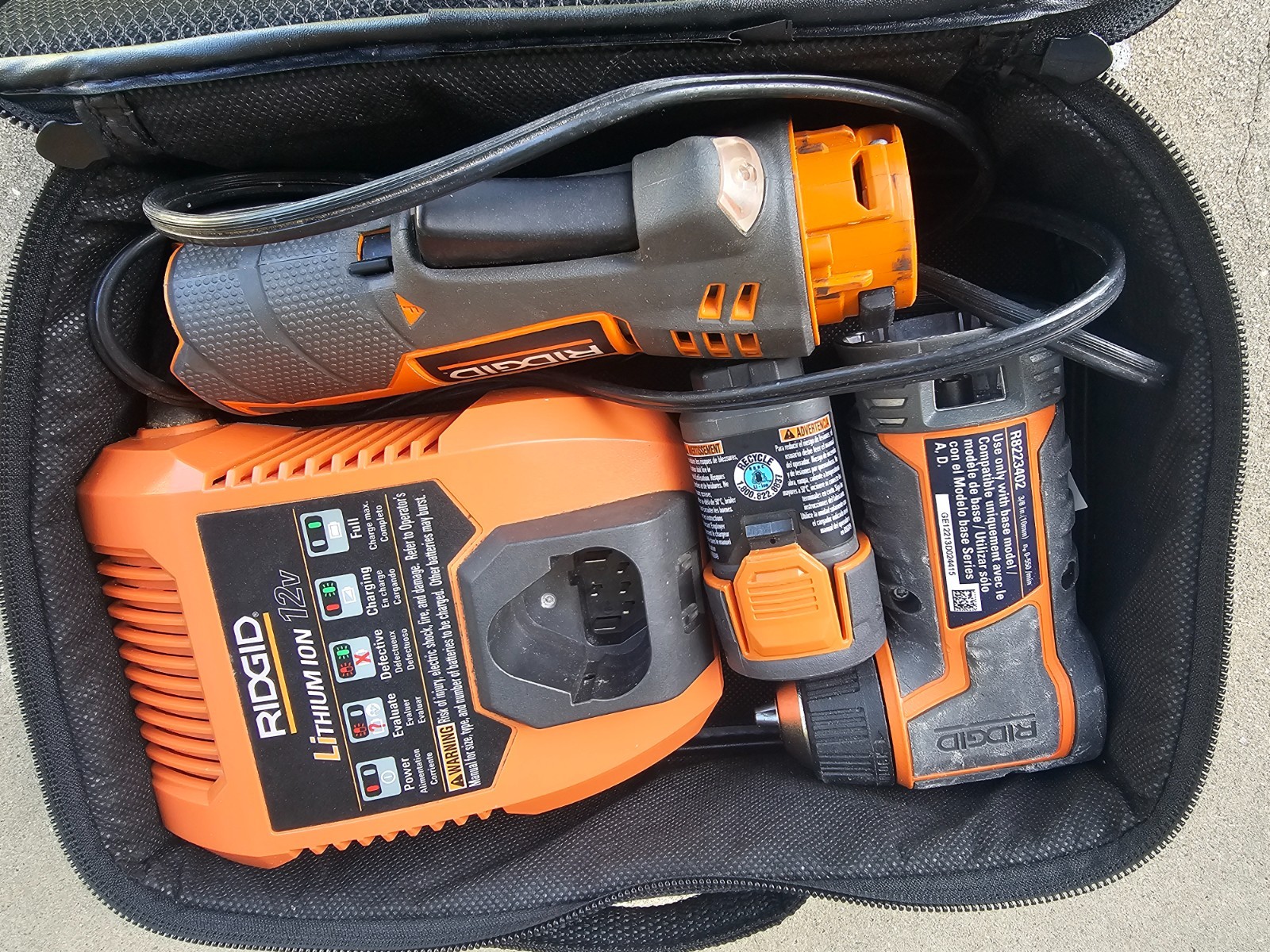 Ridgid  R8223500 JobMax w/ Right Angle Drill Attachment - 2Ah Battery - Charger