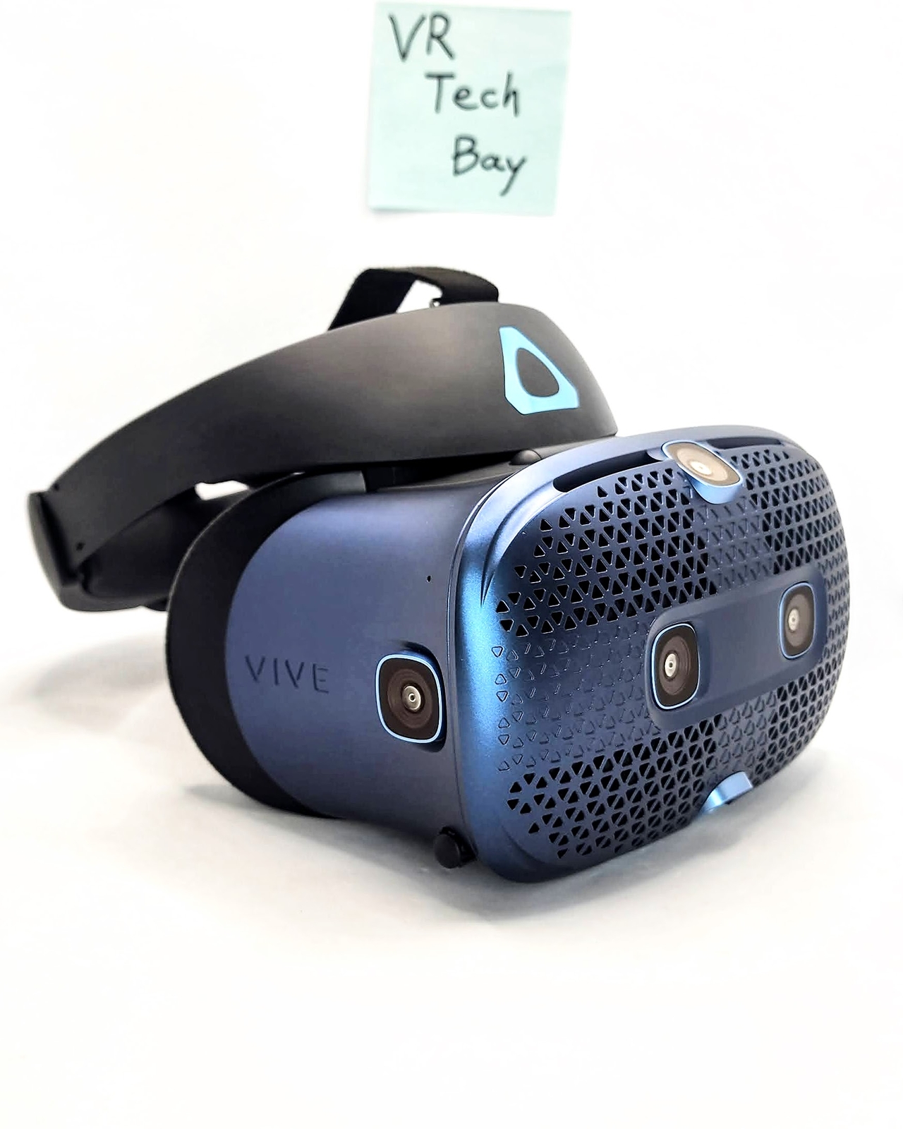 HTC Vive VR Cosmos Headset