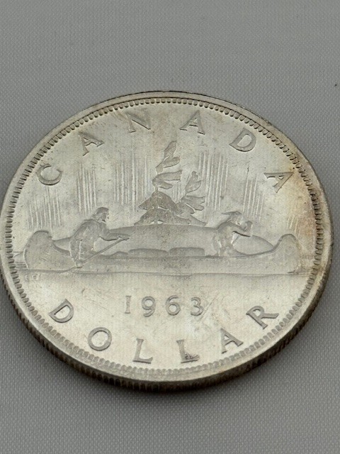 1963 Canada Silver Dollar – Elizabeth II – Uncirculated UNC – 80% Silver