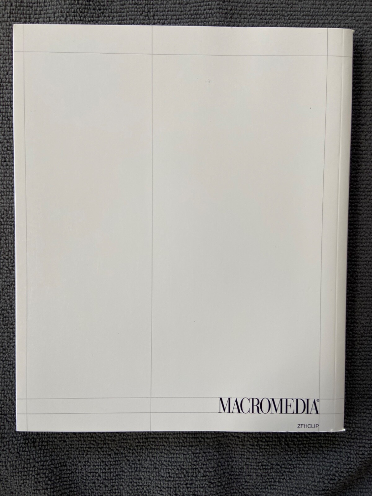 Macromedia Freehand 7 CD for Mac & Power Mac + Clipart & Fonts Book
