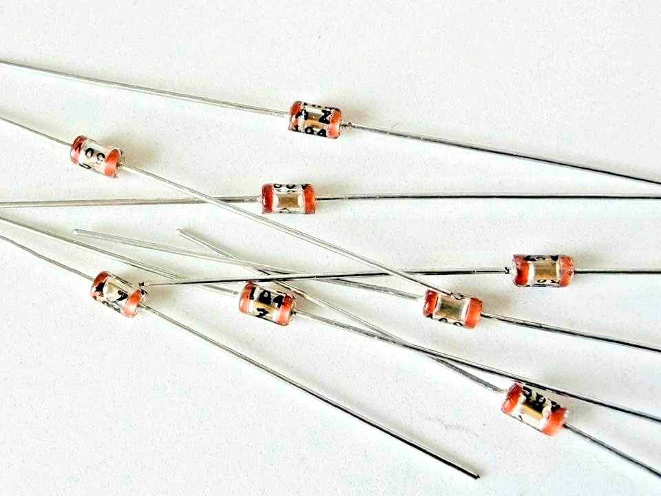 12X - .1uF 50V Z5U - Glass-Encapsulated Axial Ceramic – GOOD 4 TONE CONTROL/BASS