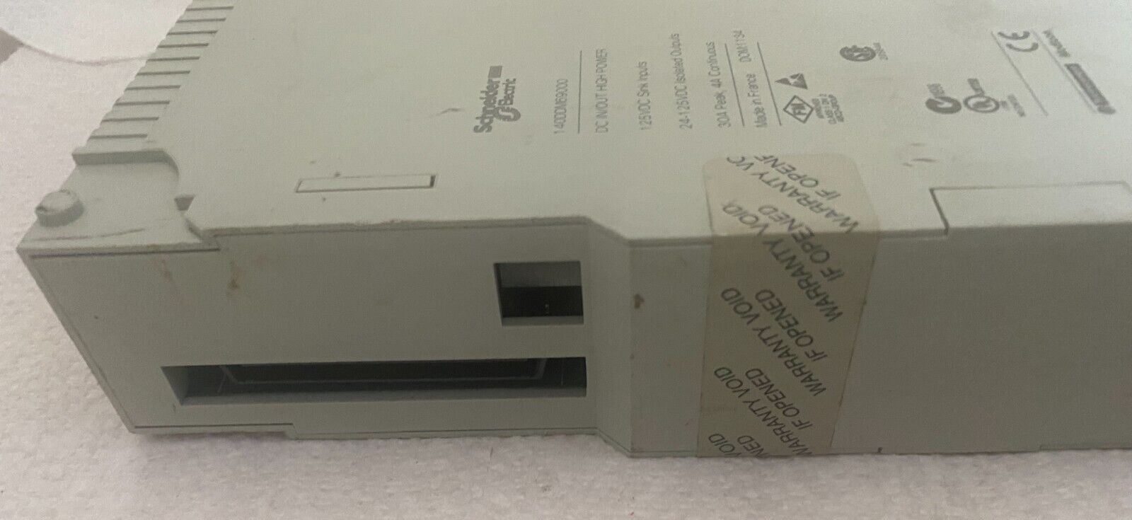 Schneider 140 DDM 690 00 125 VAC input module
