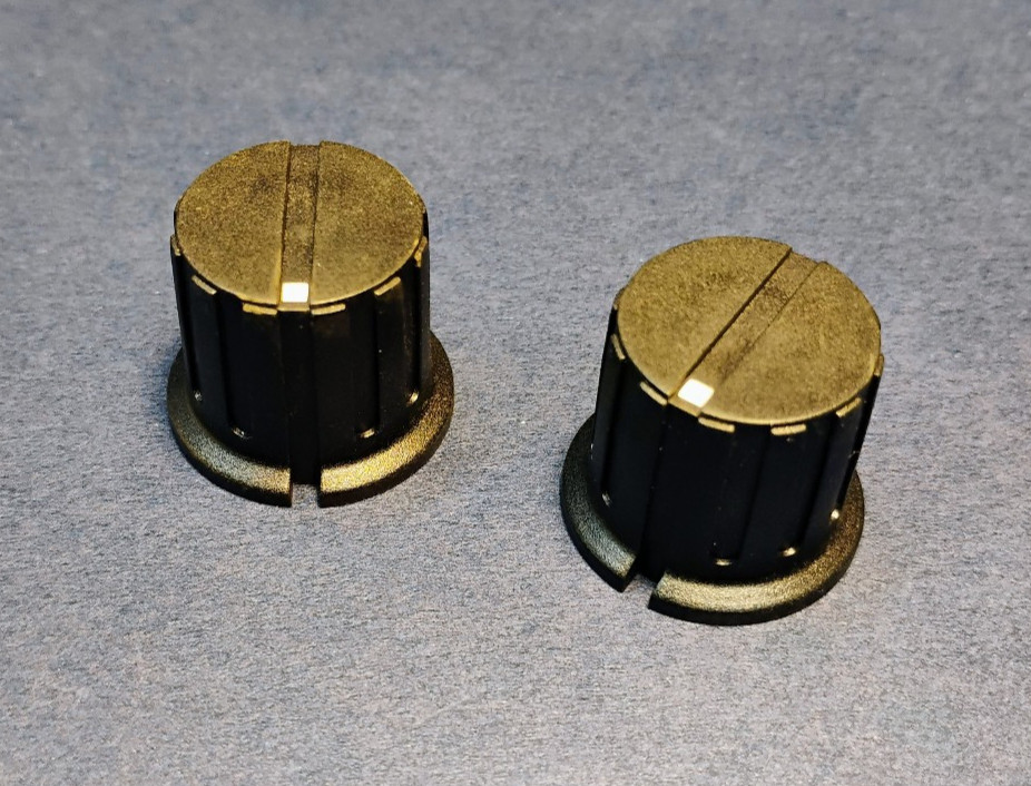 NEW PAIR of Phenolic PN-8D (PN-38B) Radio Knobs 1/4" Shaft (6.4mm). USA Seller.