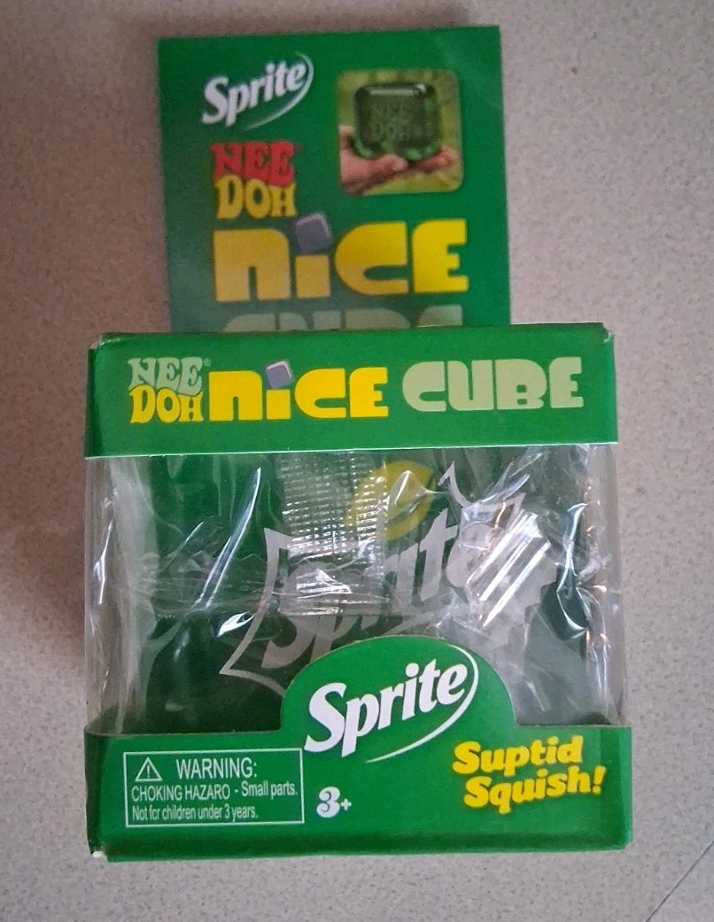 LIMITED nice cube Green