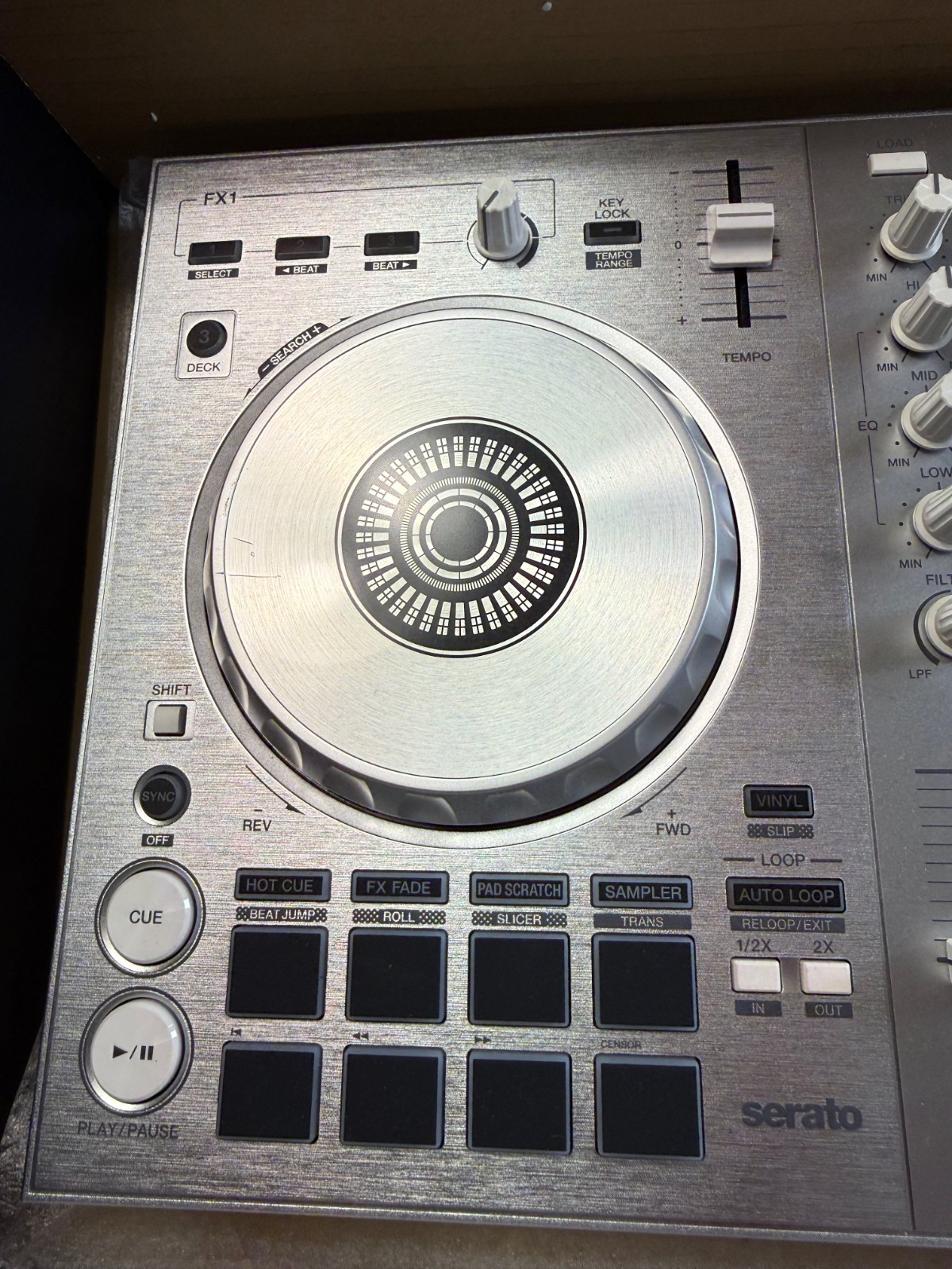 Pioneer DJ DDJ-SB3-S Silver DJ Controller for Serato DJ Lite Open Box