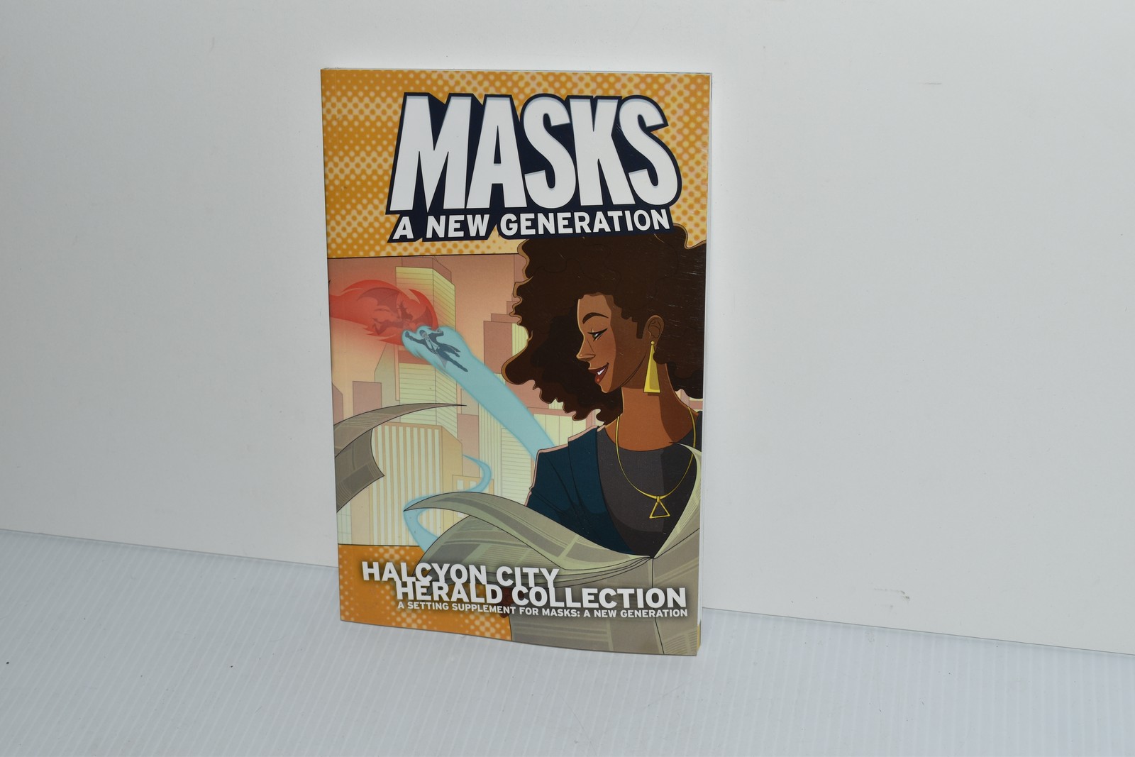 Masks: A New Generation - Halcyon City Herald Collection (Softcover) -  (RPB489)