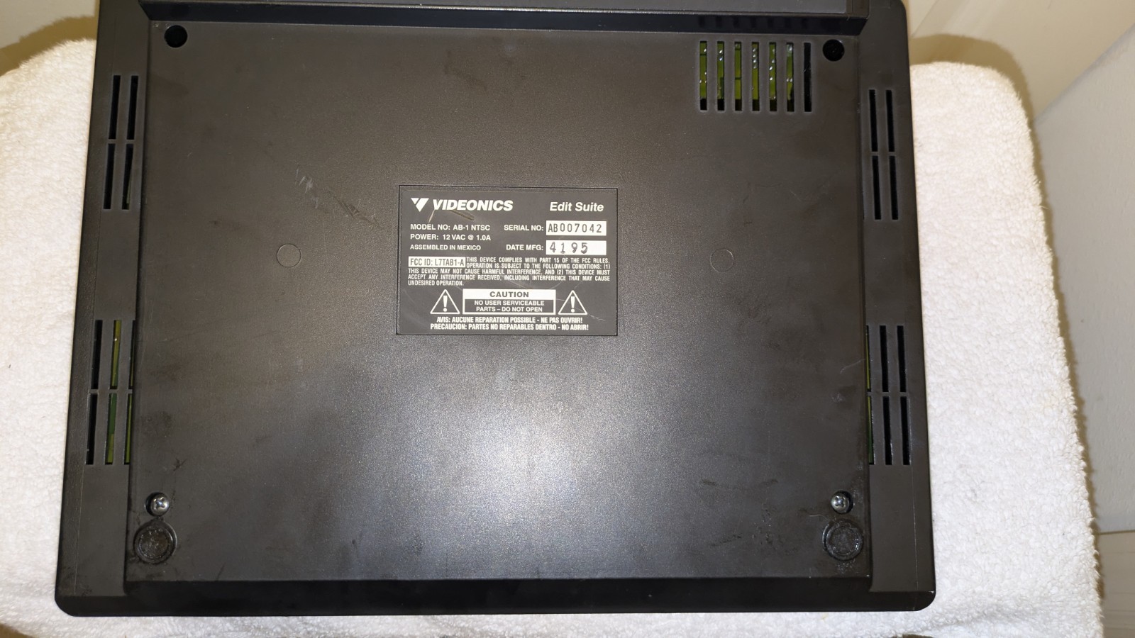 Videonics Edit Suite AB-1 NTSC Roll Edit Controller Video Editing Equipment