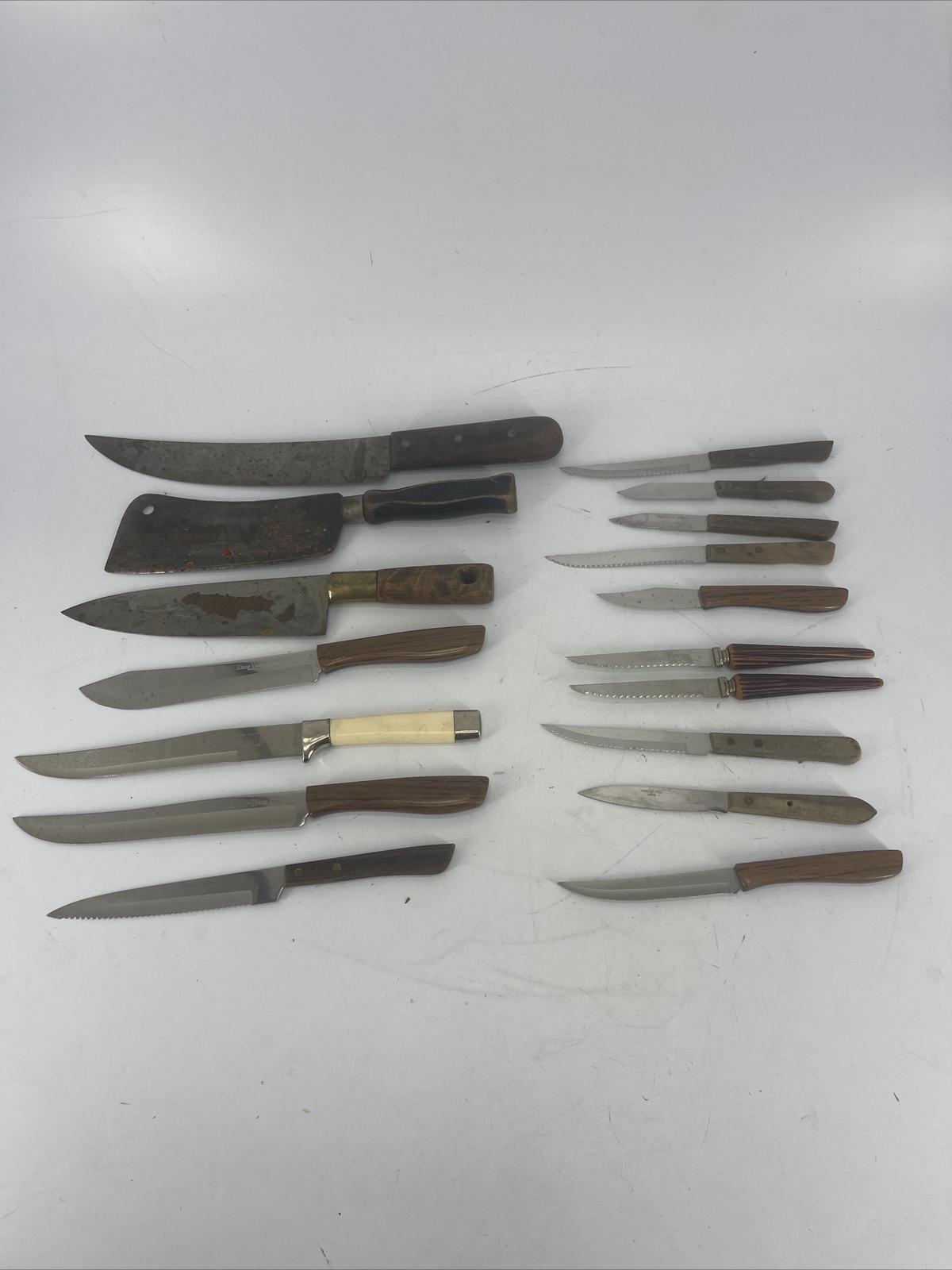 LOT OF 17 Vintage Knife Lot Regent Sheffield, Vollrath, Ekco Vanadium ECT
