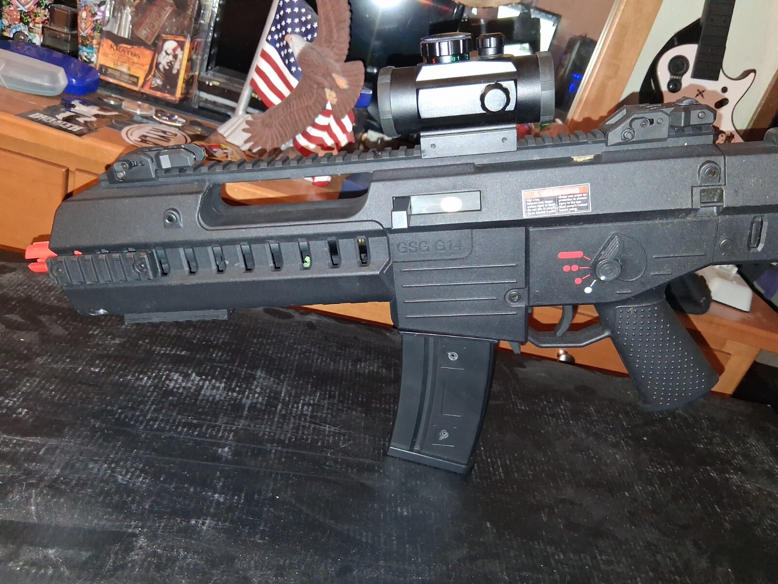 AIRSOFT GSG G14 with extra mags and red dot