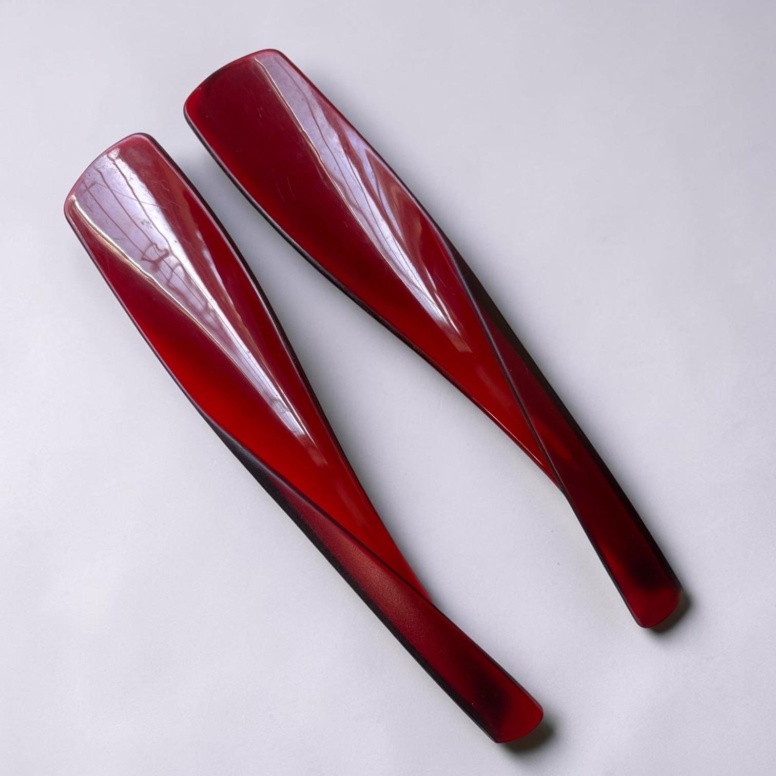 Wovo Red Salad Serving Tong Hard Plastic Utensils 13" x 2.5" MCM Unique