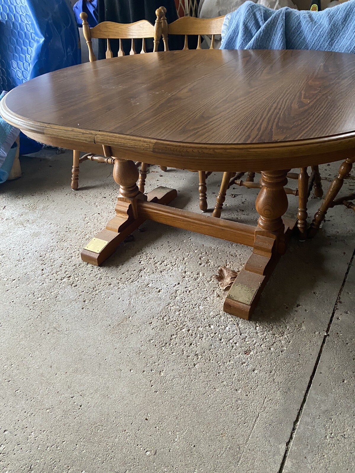 Double Pedestal Dining Room Table With 4 Chairs