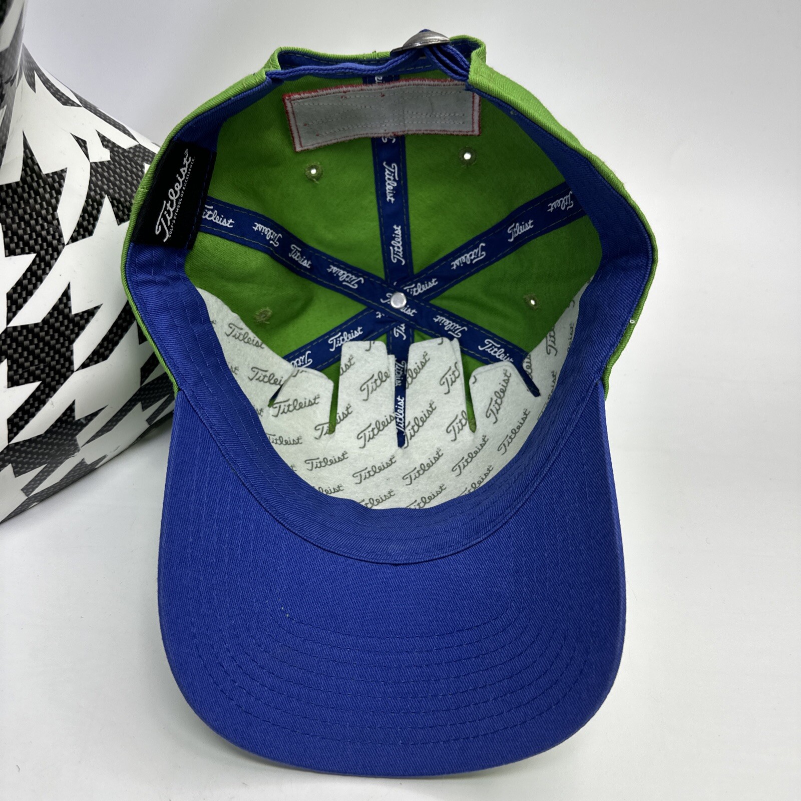Titleist - Pro V1 - FJ FootJoy - Adjustable Strap Back Golf Hat Cap VGC CLEAN