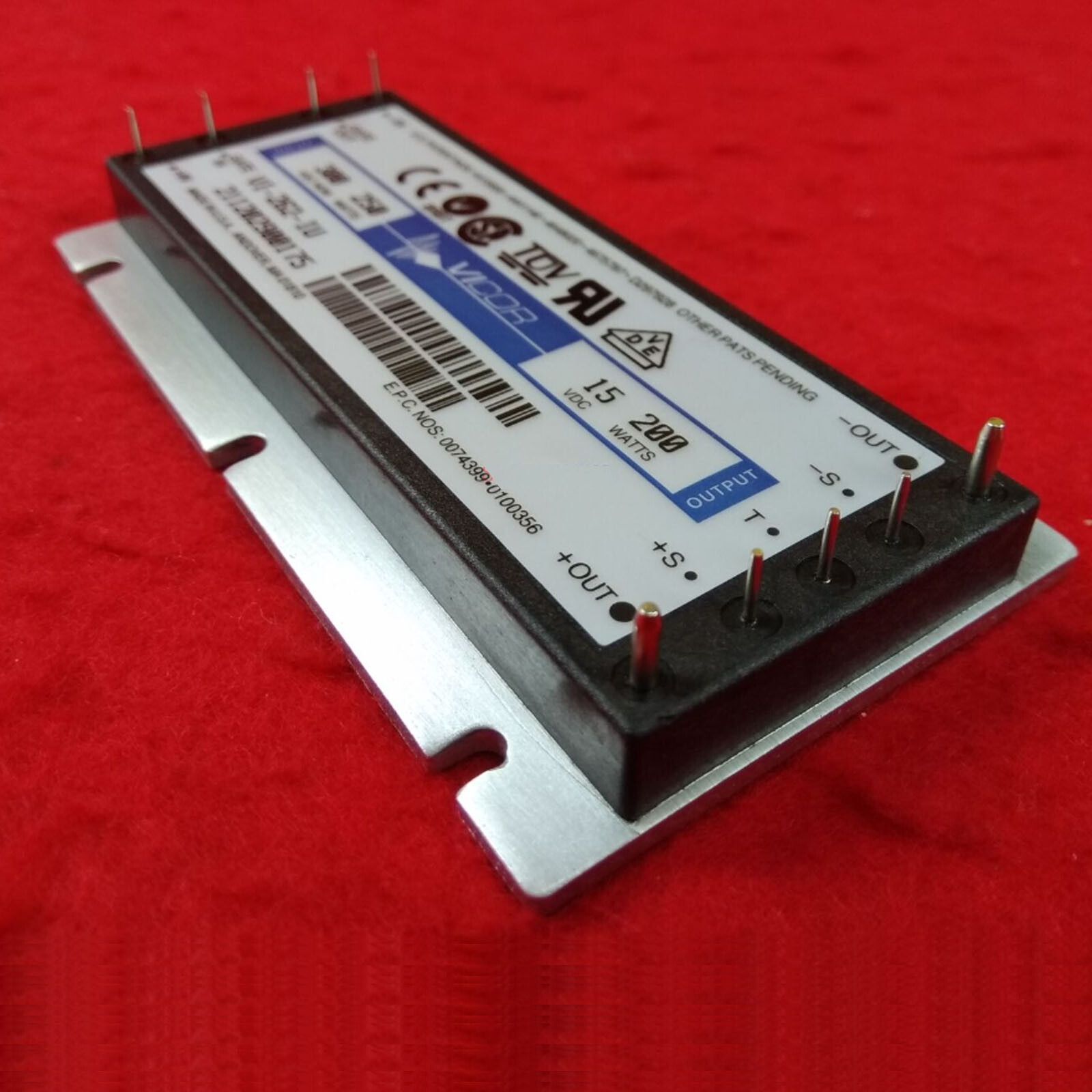 1PCS VI-262-IU VICOR MODULE VI262IU NEW